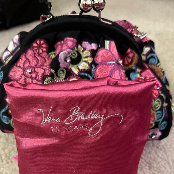 Vera Bradley Limited Edition 25th Anniversary Clutch! - Picture 4 of 8